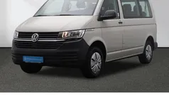 Grau Gebraucht 2021 VW Caravelle Trendline Van / Kleinbus | 29.880 € (Superpreis)