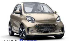 Gold Gebraucht 2024 Smart ForTwo Electric Drive Passion Exclusive Coupé | 15.550 € (Fairer Preis)