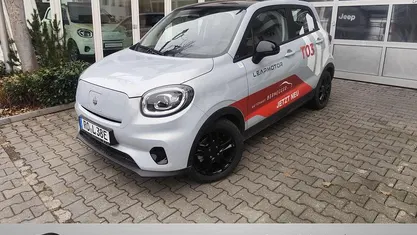Gebraucht Leapmotor T03 69 kW (95 PS) 2025 Silber Kleinwagen