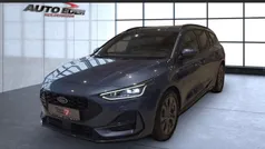 Chromablau (blau) Gebraucht 2023 Ford Focus ST-Line Kombi | 25.880 € (Guter Preis)