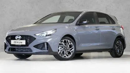 Neu Hyundai i30 N Line 150 PS (110 kW) 2026 Shadow grey Limousine
