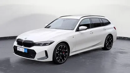 Gebraucht BMW 320 Performance 190 PS (139 kW) 2024 Weiß Kombi