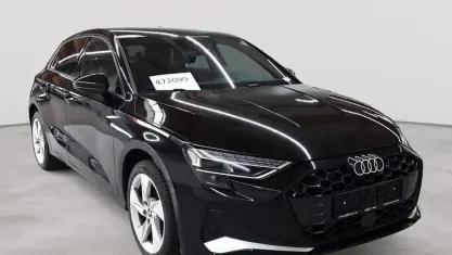 Gebraucht Audi A3 Advanced 117 PS (86 kW) 2025 Mythosschwarz metallic Limousine