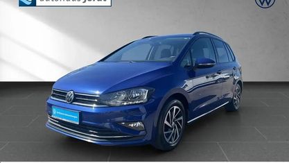Używany VW Golf Sportsvan Join 131 KM (96 kW) 2018 Niebieski Minivan