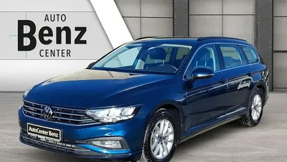 Gebraucht VW Passat Business 150 PS (110 kW) 2022 Blau Kombi