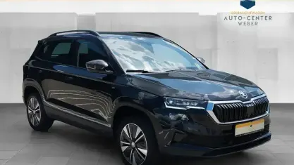 Gebraucht Skoda Karoq Selection 150 PS (110 kW) 2025 Schwarz SUV