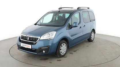 Gebraucht Peugeot Partner Allure 110 PS (80 kW) 2017 Blau Van / Kleinbus