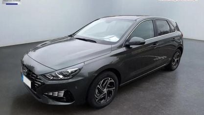 Neu Hyundai i30 Comfort 116 PS (85 kW) 2025 Waehlbar Limousine
