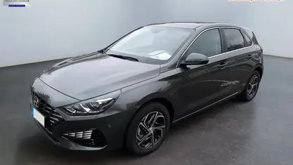 Neu Hyundai i30 Comfort 116 PS (85 kW) 2025 Waehlbar Limousine