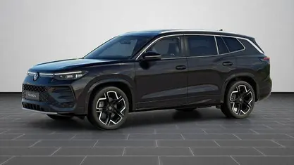 Grenadillschwarz metallic (metallic) Gebraucht 2025 VW Tayron R-line SUV | 60.490 € (Fairer Preis)