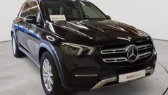 Obsidianschwarz metallic Gebraucht 2021 Mercedes GLE350e SUV | 47.990 € (Guter Preis)