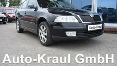 Schwarz Gebraucht 2012 Skoda Octavia Drive Kombi | 6.380 € (Guter Preis)