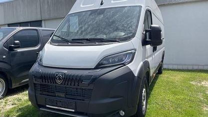 Neu Peugeot Boxer 179 PS (131 kW) 2025 Weiß Van