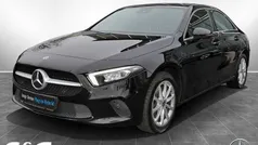 Unilack nachtschwarz Gebraucht 2022 Mercedes A250 Limousine | 27.440 € (Fairer Preis)