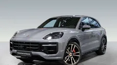 Grau Gebraucht 2024 Porsche Cayenne GTS SUV | 144.950 €