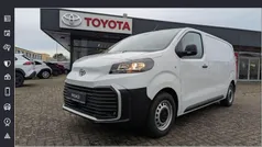 Gebraucht 2024 Toyota Proace Van / Kleinbus | 29.631 € (Guter Preis)
