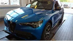 Blau Gebraucht 2023 Alfa Romeo Stelvio Veloce SUV | 38.895 € (Fairer Preis)