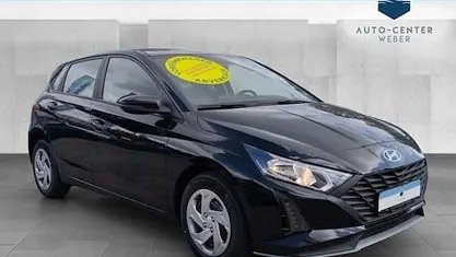 Schwarz Neu 2025 Hyundai i20 Select Kleinwagen | 16.490 € (Guter Preis)