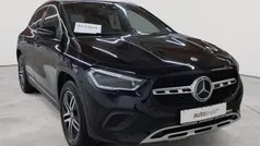 Nachtschwarz Gebraucht 2022 Mercedes GLA200 Progressive SUV | 26.990 € (Superpreis)