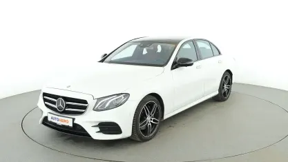 Gebraucht Mercedes E220 AMG line 194 PS (142 kW) 2016 Weiß Limousine