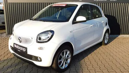 Weiß Gebraucht 2018 Smart ForFour Kleinwagen | 10.990 € (Fairer Preis)
