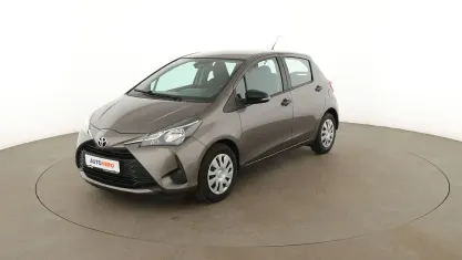 Gebraucht Toyota Yaris 111 PS (81 kW) 2018 Grau Limousine