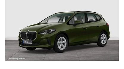 Używany BMW 220 Luxury Line 170 KM (125 kW) 2025 Zielony Minivan