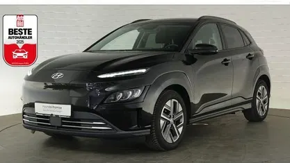 Gebraucht Hyundai Kona Trend 150 kW (204 PS) 2022 Schwarz SUV