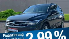 Grau Gebraucht 2022 VW Tiguan Life SUV | 32.916 € (Fairer Preis)