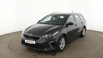 Gebraucht Kia Ceed Vision 140 PS (102 kW) 2020 Grau Kleinwagen