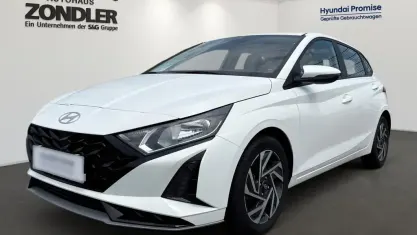 Gebraucht Hyundai i20 Trend 101 PS (74 kW) 2025 Weiss Kleinwagen