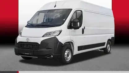 Gebraucht Toyota Proace 180 PS (132 kW) 2024 Epr Van / Kleinbus