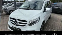 Gebraucht 2021 Mercedes V220 Van / Kleinbus | 43.900 € (Fairer Preis)