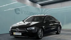 Schwarz Gebraucht 2024 Mercedes CLA200 Limousine | 36.974 € (Fairer Preis)