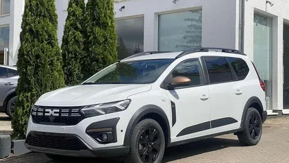 Arktisweiß Gebraucht 2024 Dacia Jogger Extreme Van / Kleinbus | 21.990 € (Fairer Preis)