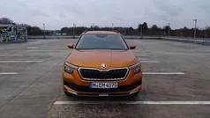 Phoenix orange (metallic) Gebraucht 2024 Skoda Kamiq Style SUV | 22.960 € (Fairer Preis)