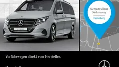 Grau Gebraucht 2025 Mercedes V220 Style Van / Kleinbus | 66.990 €