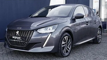 Gebraucht Peugeot 208 Allure 101 PS (74 kW) 2021 Kleinwagen