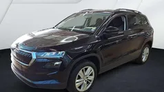Black magic metallic Gebraucht 2024 Skoda Karoq Selection SUV | 28.330 € (Superpreis)