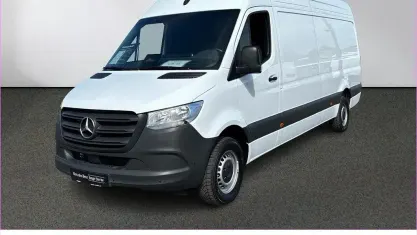 Second-hand Mercedes Sprinter 170 CP (125 kW) 2025 Van