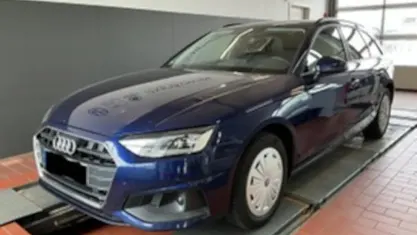 Occasion Audi A4 Sport 163 PK (119 kW) 2023 Blauw Stationwagen