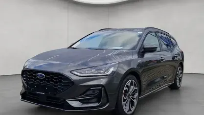 Neu Ford Focus ST-Line X 155 PS (114 kW) 2025 Grau Kombi