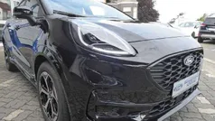 Schwarz (obsidianschwarz metallic) Neu 2025 Ford Puma ST-Line SUV | 28.990 € (Fairer Preis)