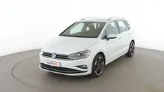 Weiß Gebraucht 2020 VW Golf Sportsvan Highline Van / Kleinbus | 19.800 € (Fairer Preis)