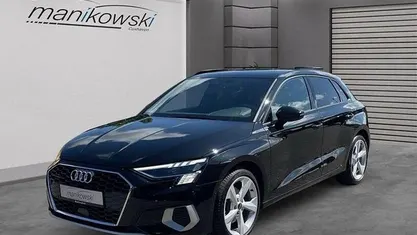 Andere Gebraucht 2023 Audi A3 S-Line Limousine | 33.901 € (Fairer Preis)