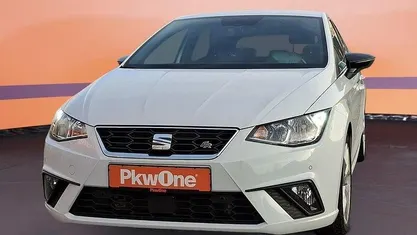 Weiß Gebraucht 2021 Seat Ibiza FR-Line Kleinwagen | 15.360 € (Fairer Preis)