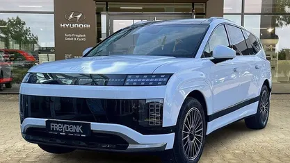 Neu Hyundai Ioniq 9 225 kW (307 PS) 2026 Serenity white SUV