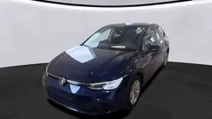 Atlantic blue metallic Gebraucht 2024 VW Golf VIII Life Limousine | 25.678 € (Guter Preis)