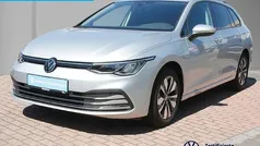 Gebraucht 2024 VW Golf VIII Move Kombi | 28.820 € (Fairer Preis)