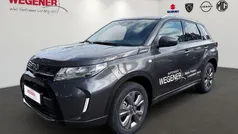 Grau Gebraucht 2025 Suzuki Vitara Comfort SUV | 27.550 € (Fairer Preis)